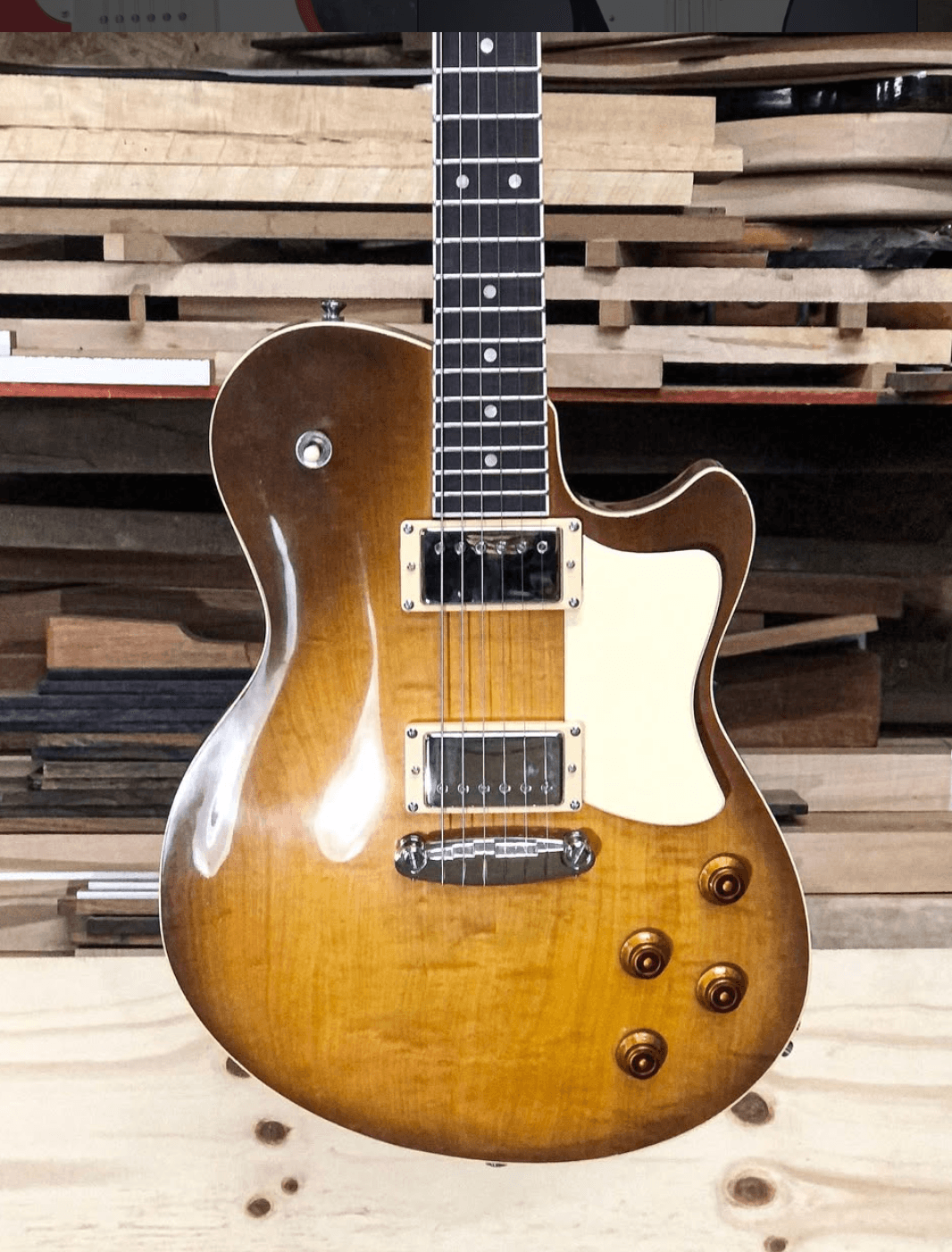 Cristof Special II — Guitarra eléctrica